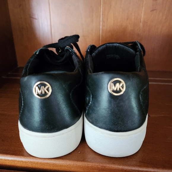MK shoes - Picture 5 of 11